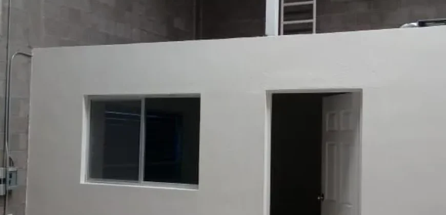 Bodega Renta Av. Colón 22.000 GL1