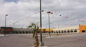 Local / Bodega Renta Periférico R. Almada 18,150 Gilloy GL2