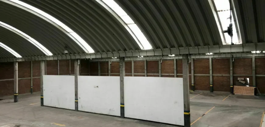 Nave Industrial Renta Av Industrias 120,000 GL1