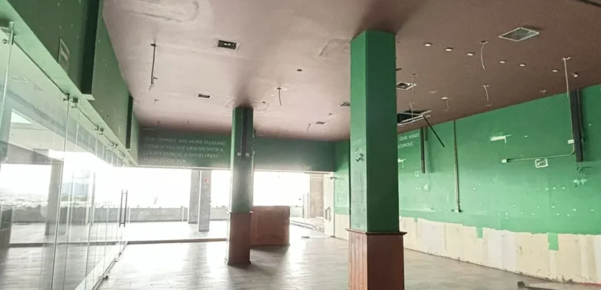 Local Renta Plaza High Square Periferico de la Juventud 52,360 GL2