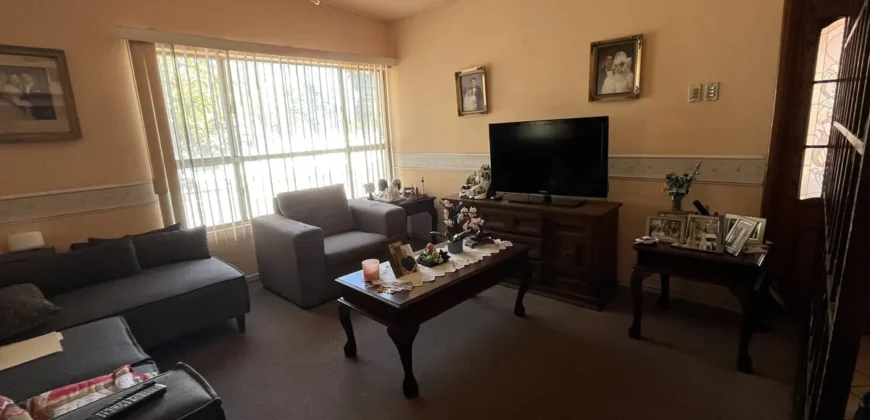 Casa Venta Av Antonio de Montes 6,900,000 GL1